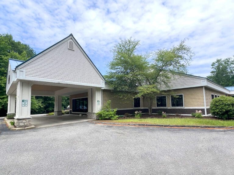 Skowhegan ME 217 768x576